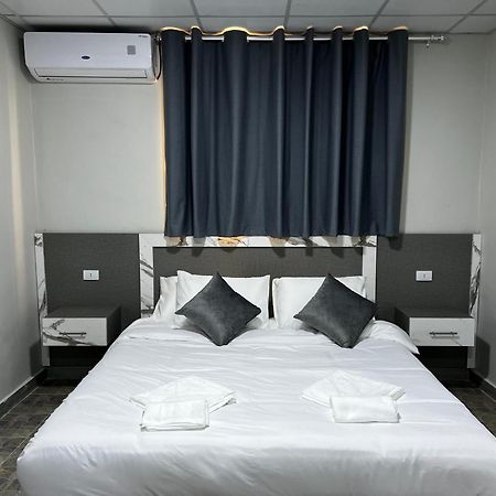 Downtown Inn Мадаба Экстерьер фото
